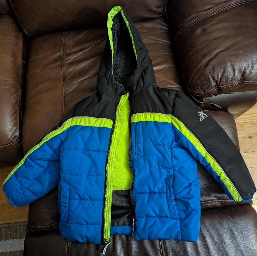 ZeroXposur Blue and Black Puffer Jacket Insulated Hooded